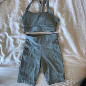 Two-Piece Workout Set (Biker Shorts)